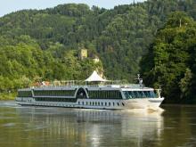 Crucero fluvial por Rusia: asesor cruceros Imagen de un buque navegando por las frías aguas de Rusia